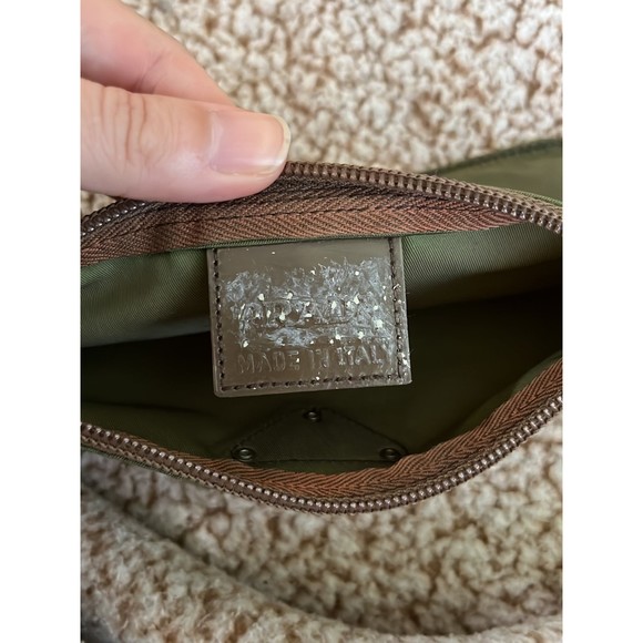 Prada makeup pouch - Picture 3 of 6